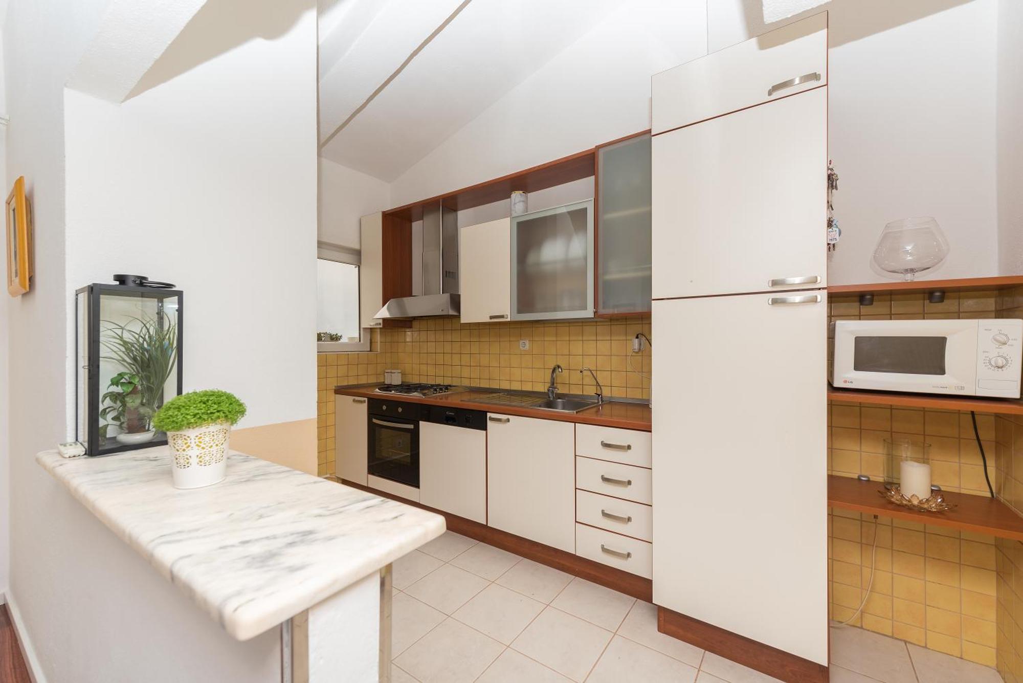 Apartman Filipovic Макарска Екстериор снимка
